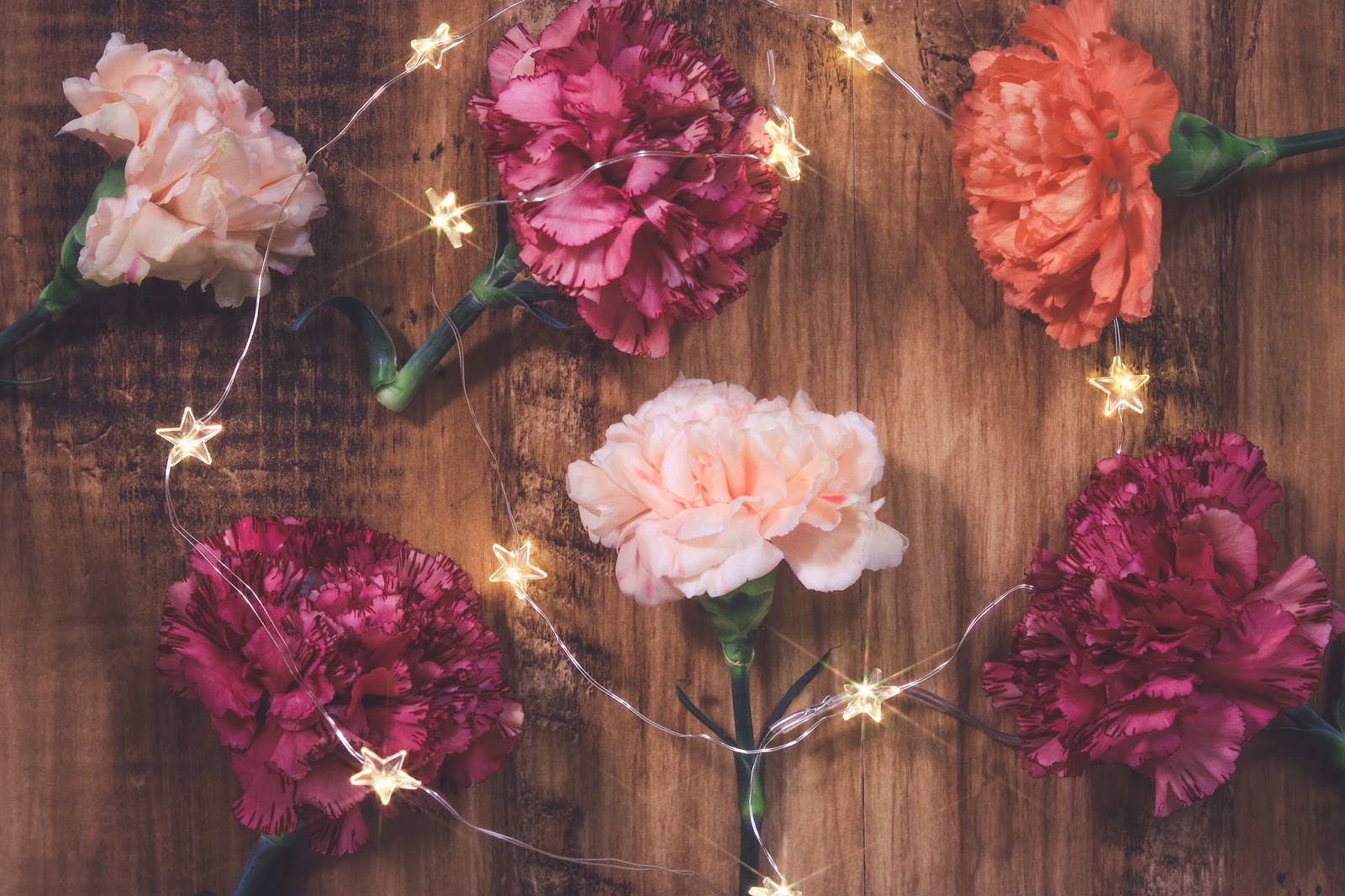 人気で楽しいナイトワークを探そう